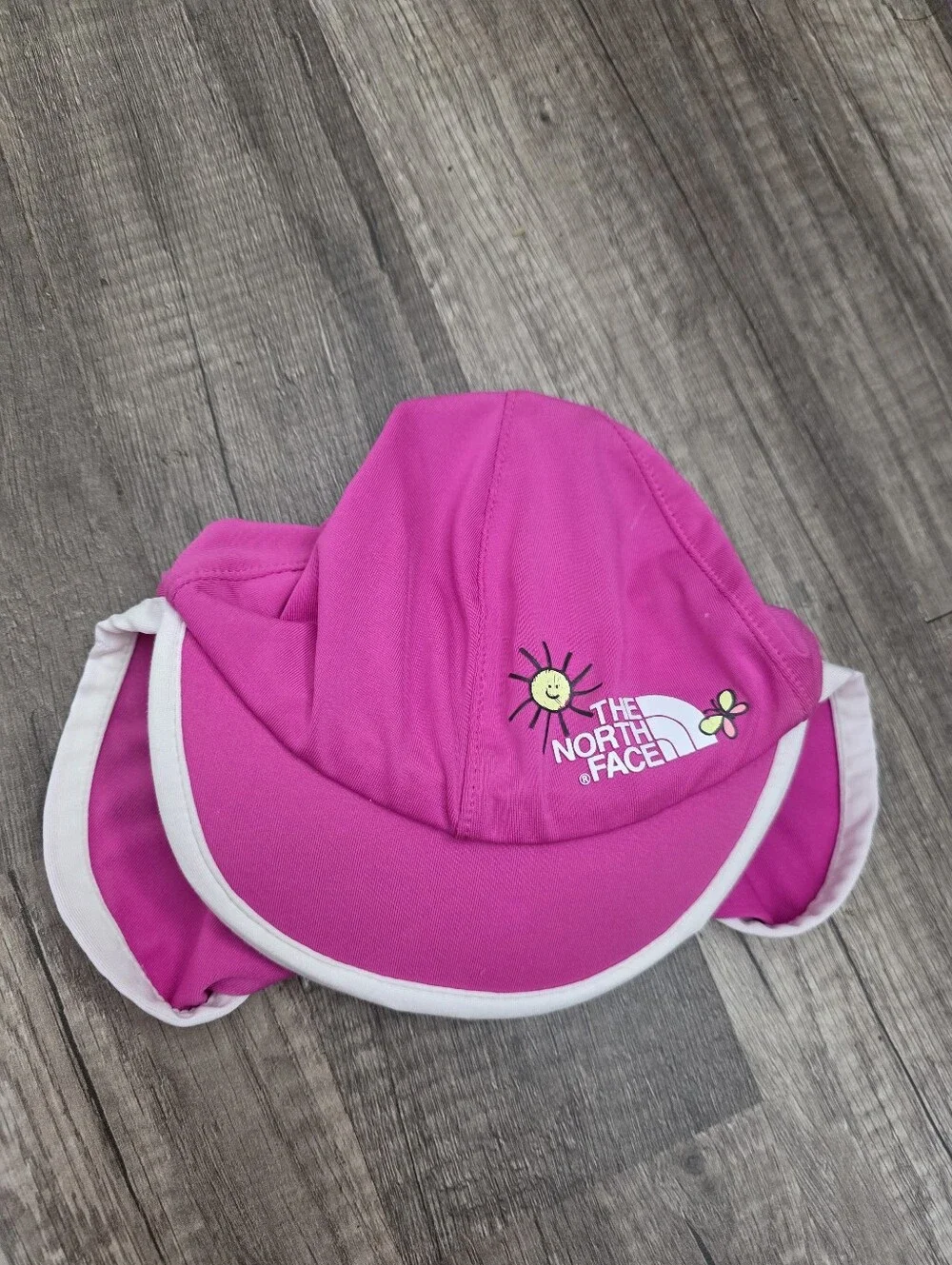 The North Face BABY INFANTS Y2K Kids Pink Sun Brim Hat with Neck Flap